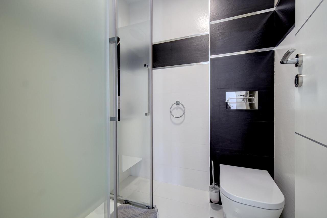 Westminster Puerto Banus Marina Apartment Marbella Bagian luar foto