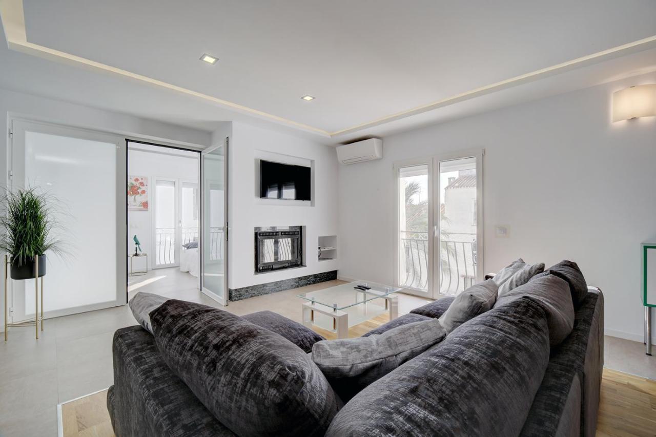 Westminster Puerto Banus Marina Apartment Marbella Bagian luar foto