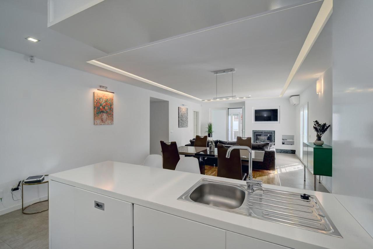 Westminster Puerto Banus Marina Apartment Marbella Bagian luar foto