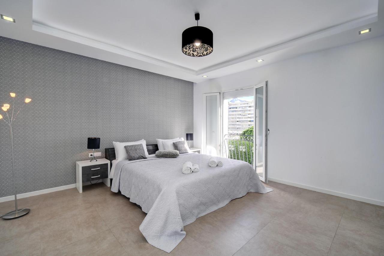 Westminster Puerto Banus Marina Apartment Marbella Bagian luar foto